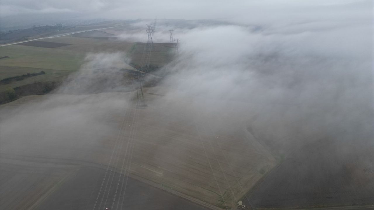 Tekirdağ'da Görüş Mesafesi 50 Metreye Düştü