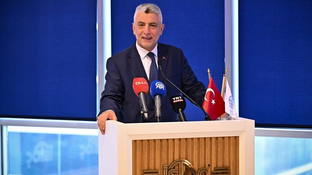 Ticaret Bakanı Bolat, İSTOÇ Esnafı ile Buluştu: Yenilikler ve Destekler