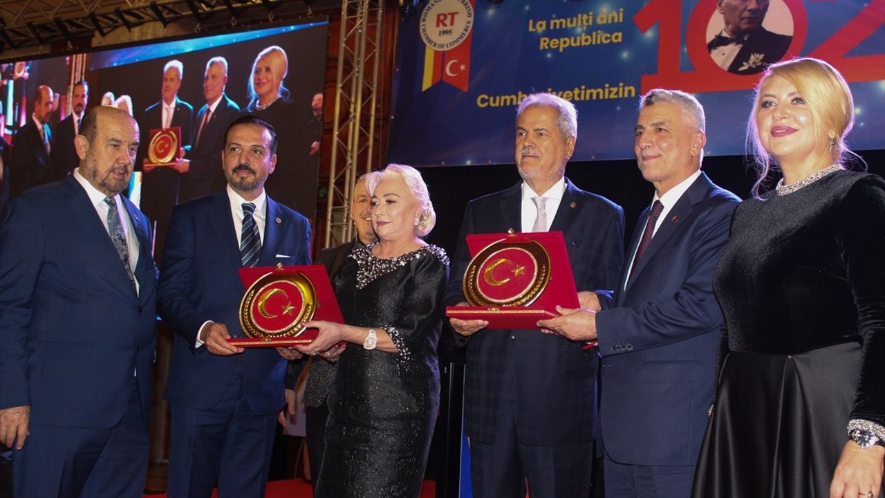 Ticaret Bakanı Bolat'tan Romanya'da 29 Ekim Mesajı