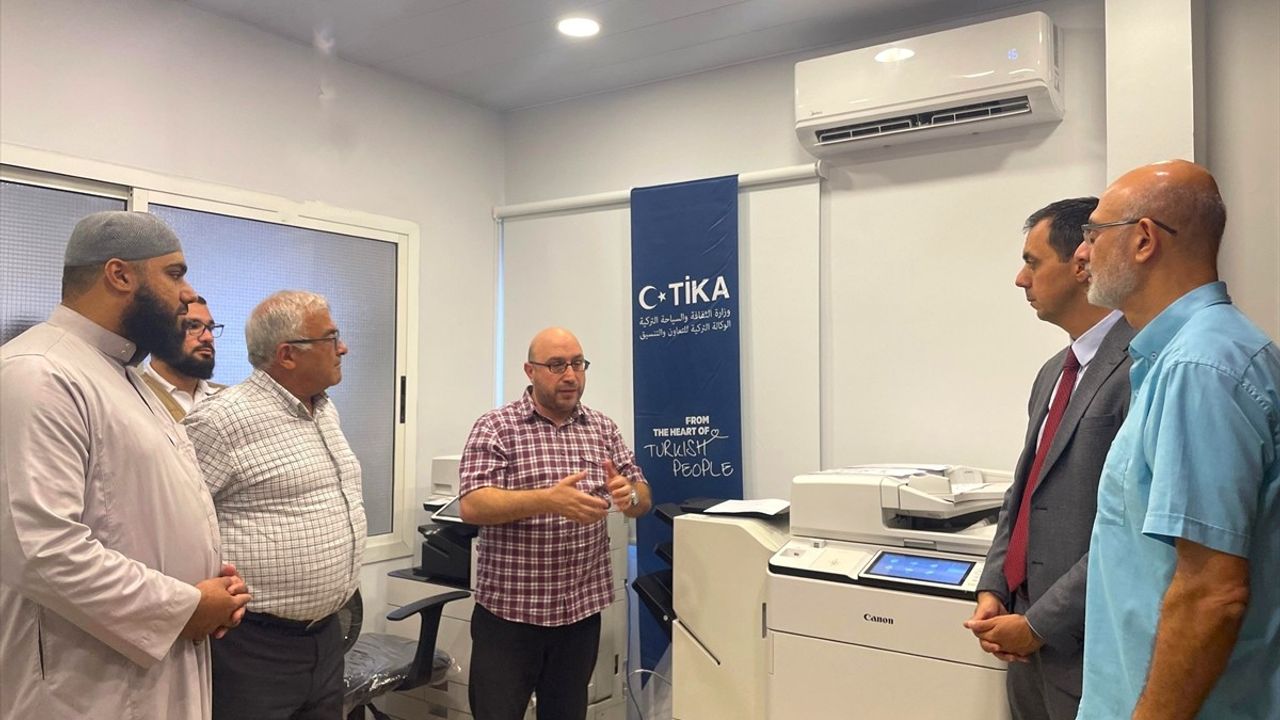 TİKA'nın Lübnan'daki Filistinli Mültecilere Eğitime Desteği
