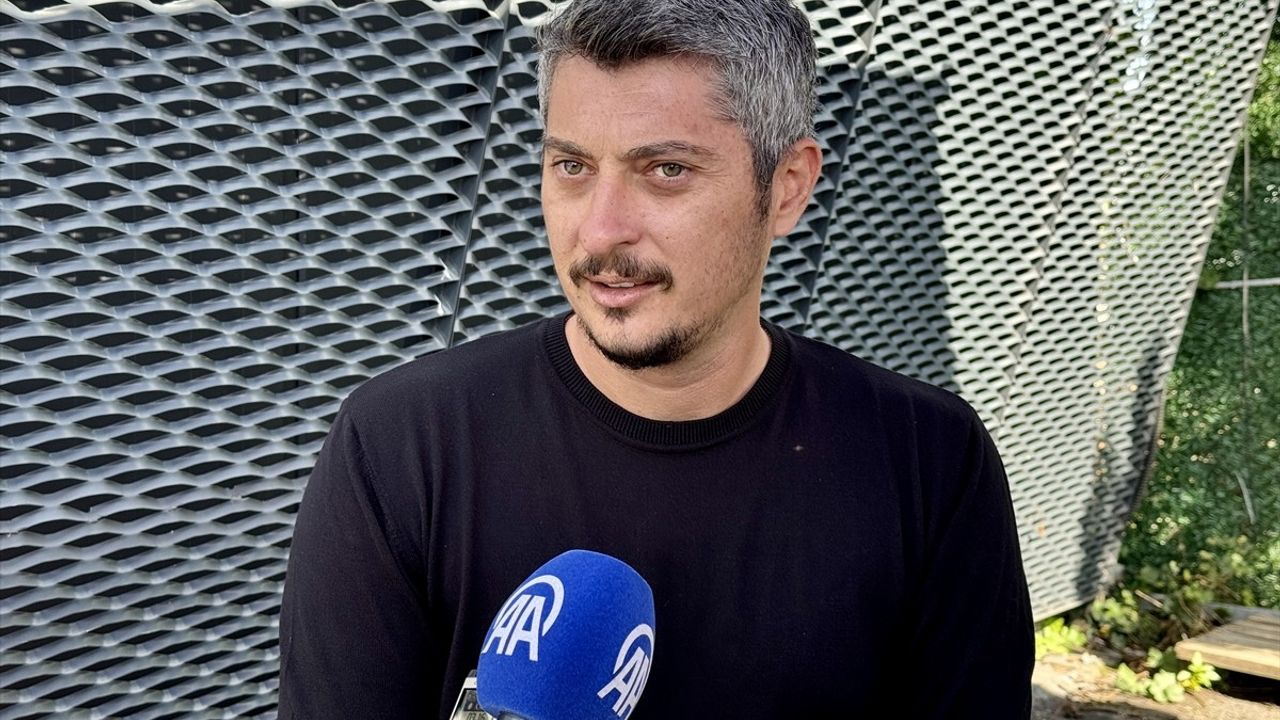 Toprak Razgatlıoğlu ve Anne Çorbası: Dünya Şampiyonunun Ailesi ile Duygusal Anlar