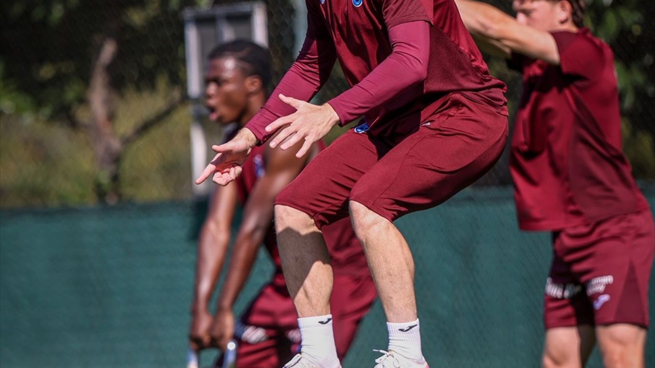 Trabzonspor, Çaykur Rizespor Maçına Hazırlıklarını Sürdürüyor