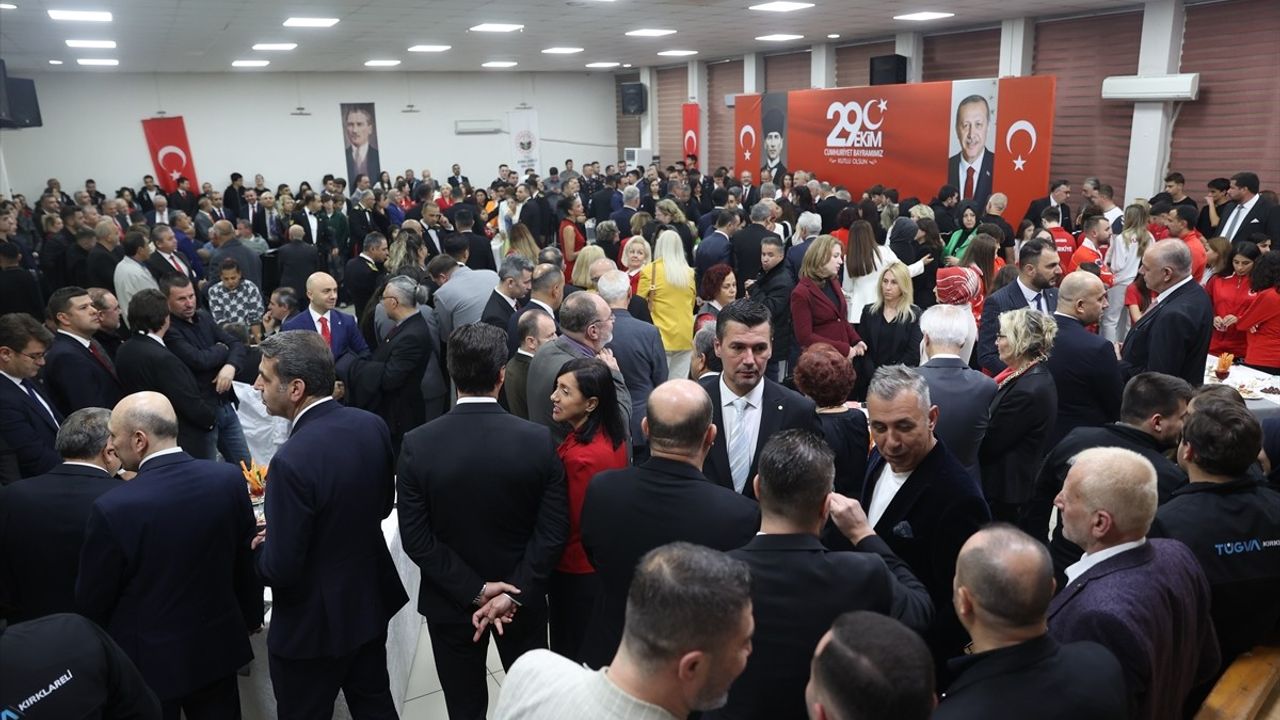 Trakya'da Cumhuriyet'in 102. Yılı Coşkuyla Kutlandı