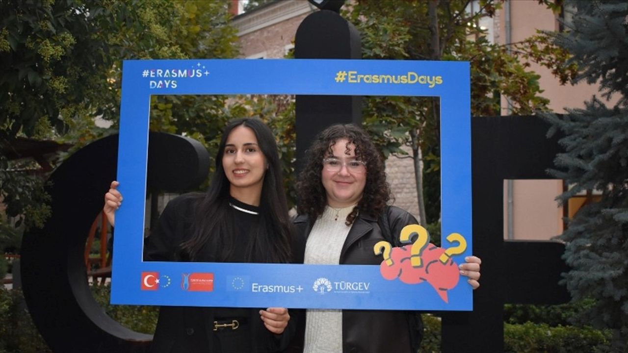 TÜRGEV, Erasmus+ Programını Tanıttı