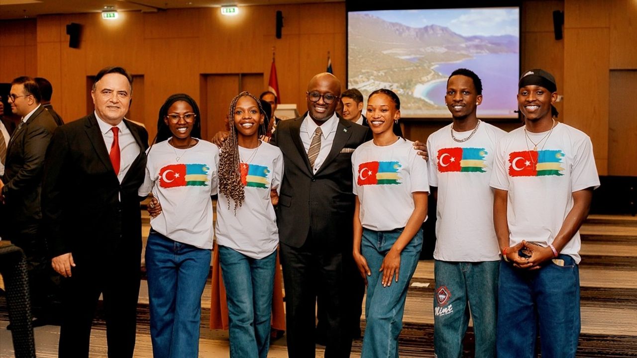 Türkiye Cumhuriyeti'nin 102. Yılı Ruanda'da Coşkuyla Kutlandı