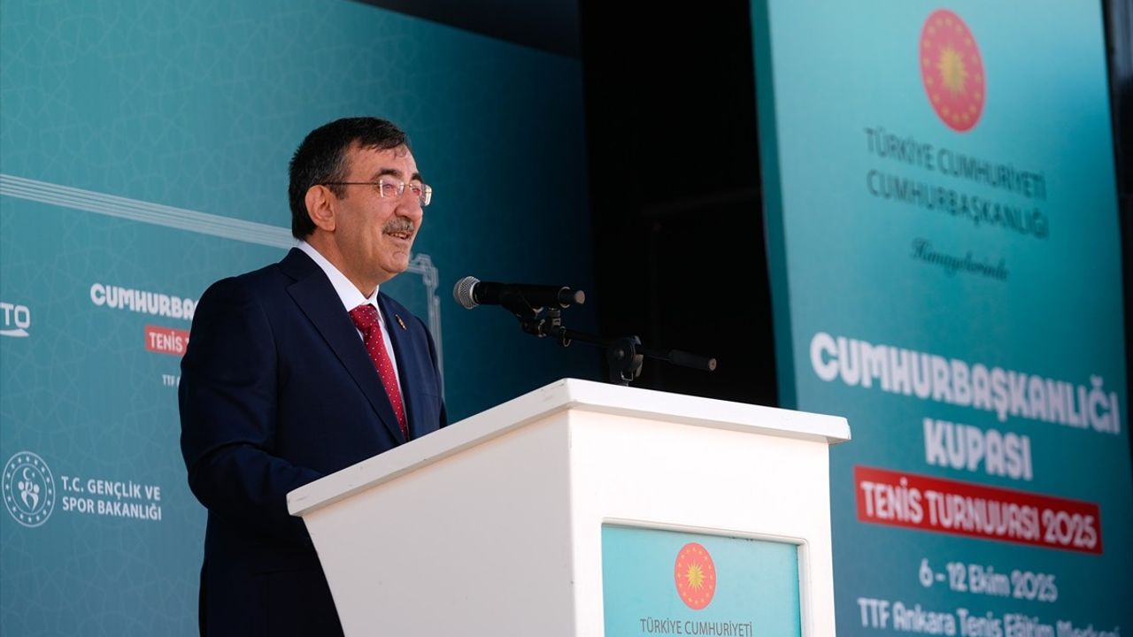 Türkiye'de Tenisin Yükselişi: Cumhurbaşkanlığı Kupası Turnuvası Açılışı