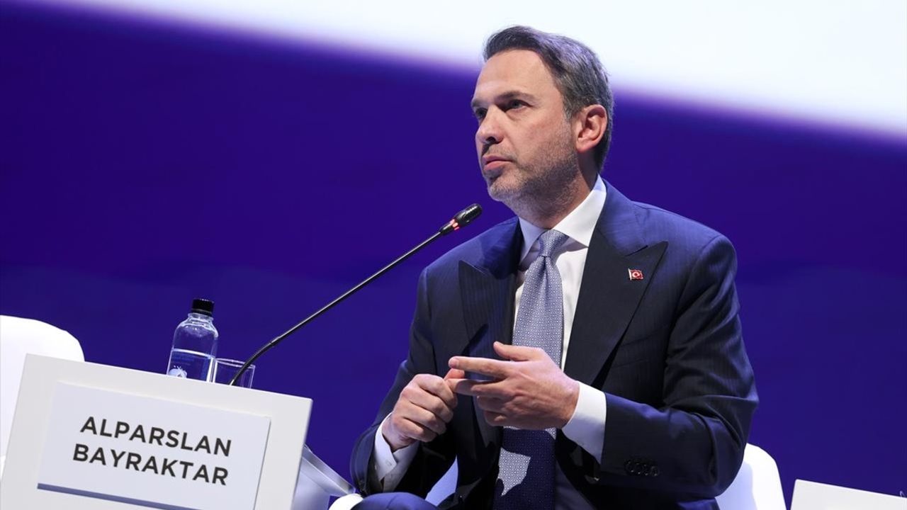 Türkiye'nin Enerji Stratejisi ve Yenilenebilir Yatırımlar