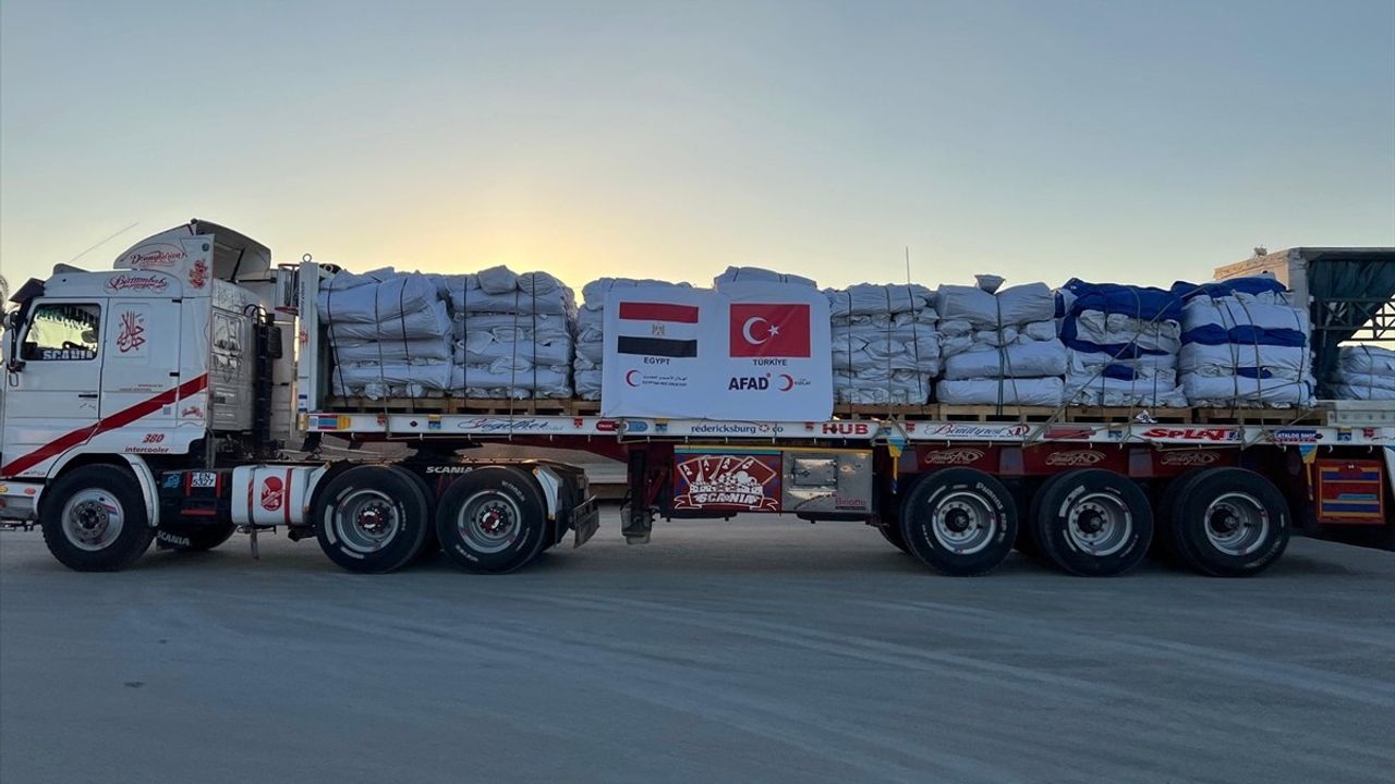 Türkiye'nin Gazze'ye Yönelik Yardımları Hız Kesmeden Devam Ediyor