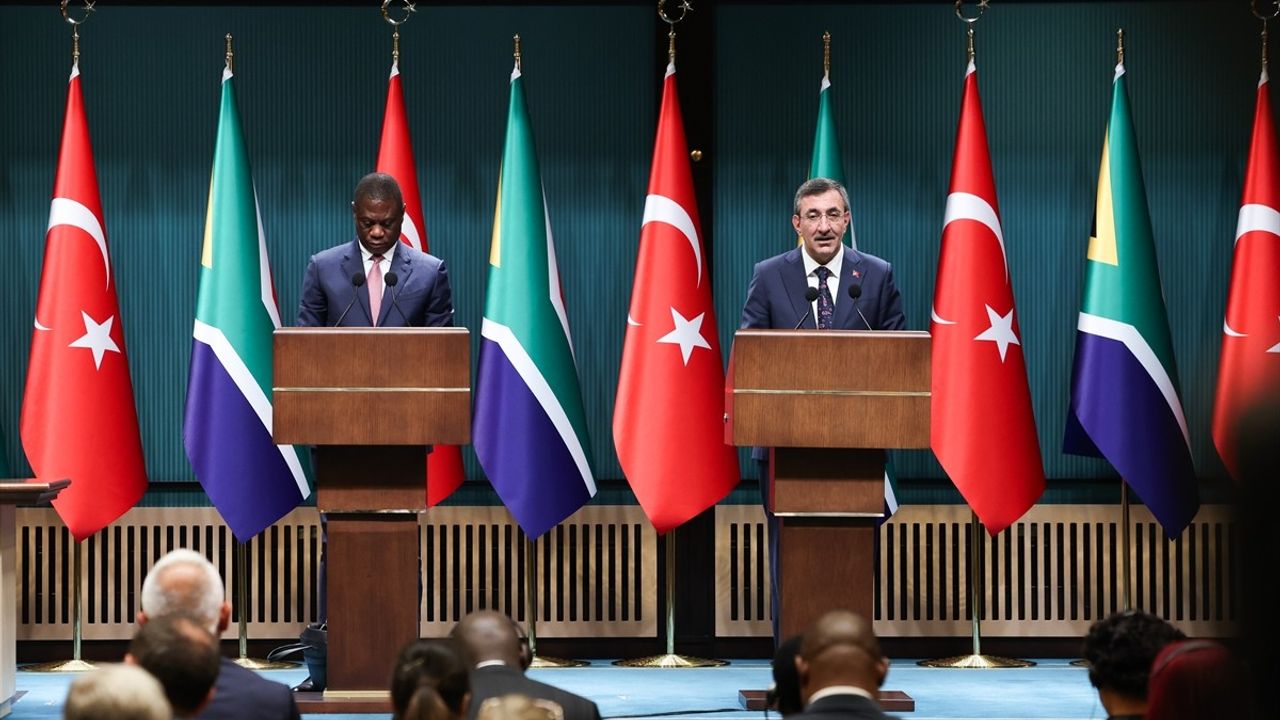 Türkiye ve Güney Afrika Arasında İkili Ulusal Komisyon Toplantısı Gerçekleşti