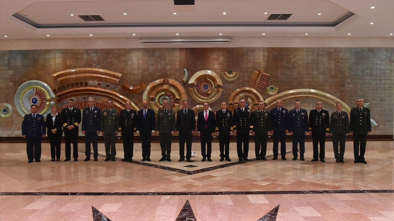 Türkiye ve Yunanistan Arasındaki Güven Artırıcı Önlemler Toplantısı İzmir'de Yapıldı