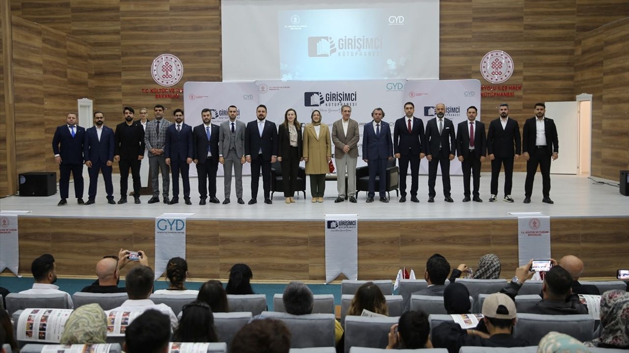 Van'da Girişimci Kütüphanesi Buluşması