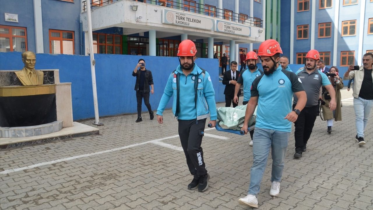 Van, Hakkari, Bitlis ve Muş'ta Eş Zamanlı Afet Tatbikatları Düzenlendi