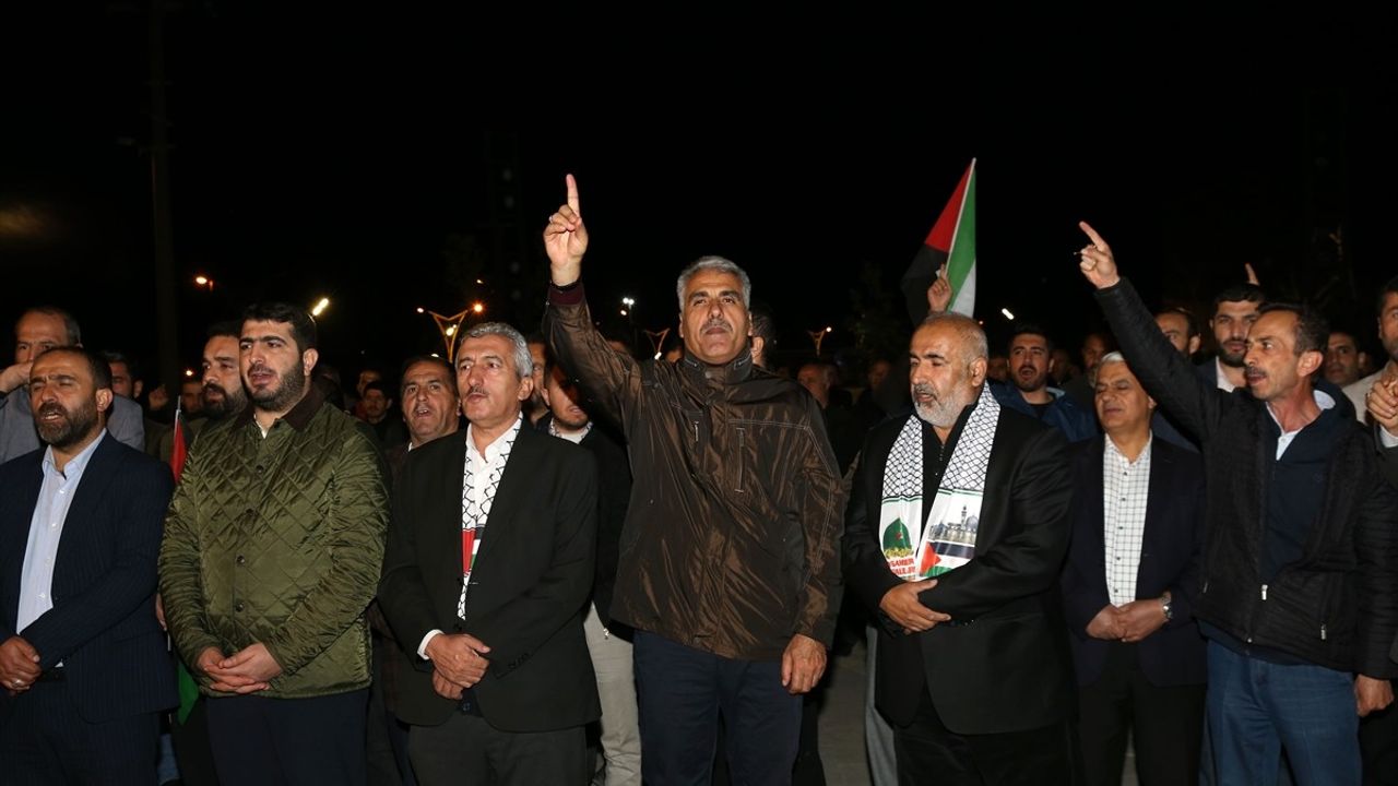 Van, Muş ve Bitlis'te İsrail'in Küresel Sumud Filosu'na Saldırıya Tepkiler