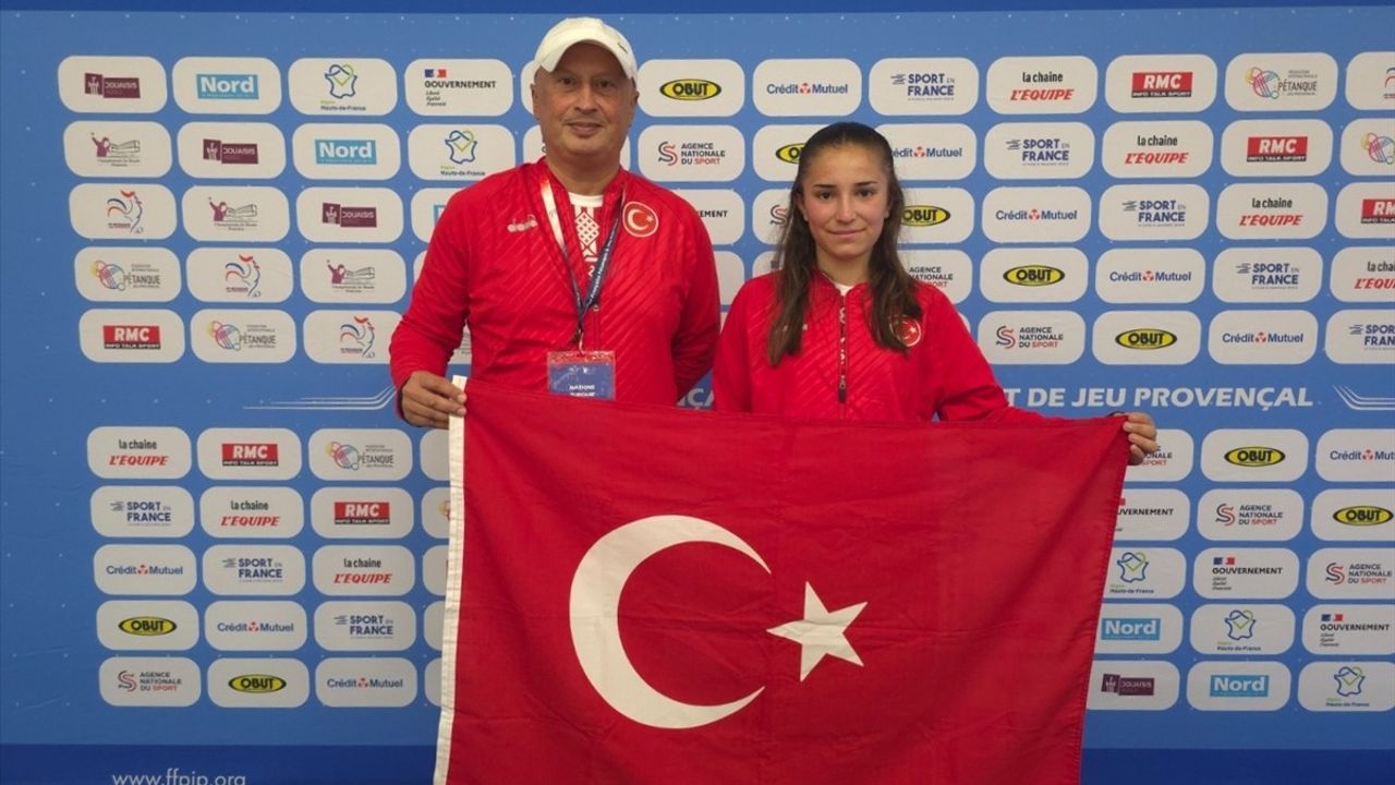 Yağmur Tosun Dünya Kupası'nda Bronz Madalya Kazandı