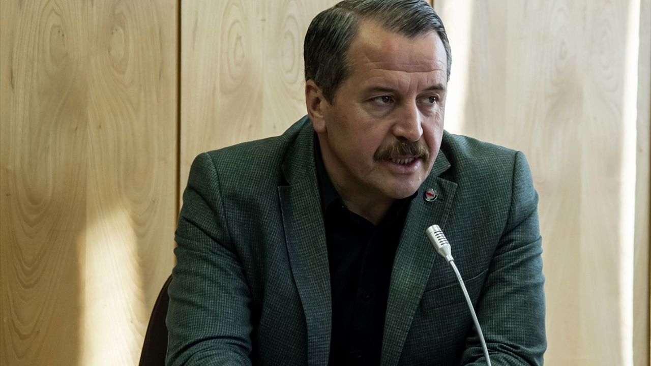 Yalçın, İran'daki Emek Temaslarını Güçlendiriyor