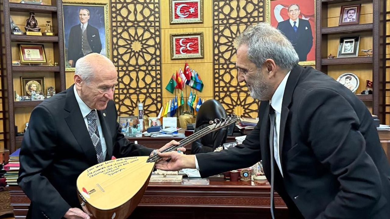 Yavuz Bingöl, MHP Genel Başkanı Bahçeli'yi Ziyaret Etti