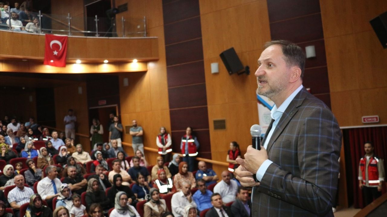 Yeşilay Genel Başkanı Mehmet Dinç'ten Adıyaman'da Bağımlılıkla Mücadele Vurgusu