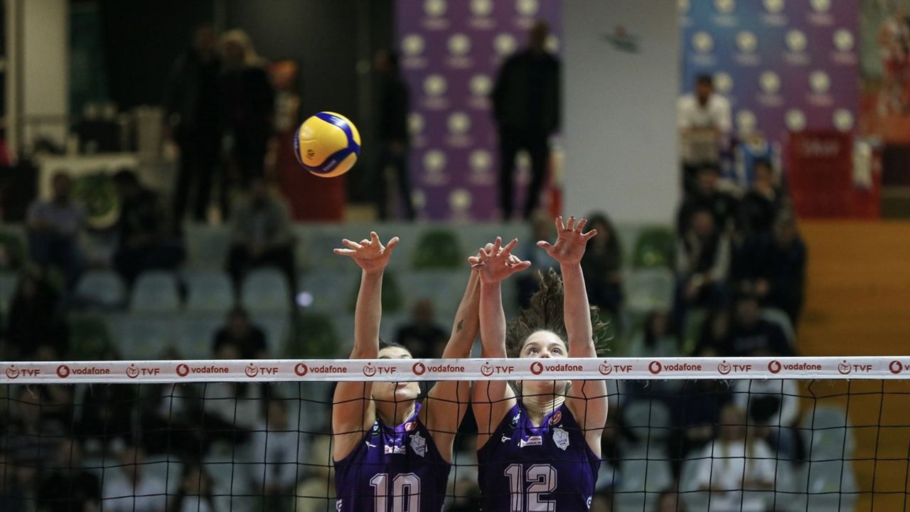 Zeren Spor, Vodafone Sultanlar Ligi'nde Nilüfer Belediyespor'u Mağlup Etti