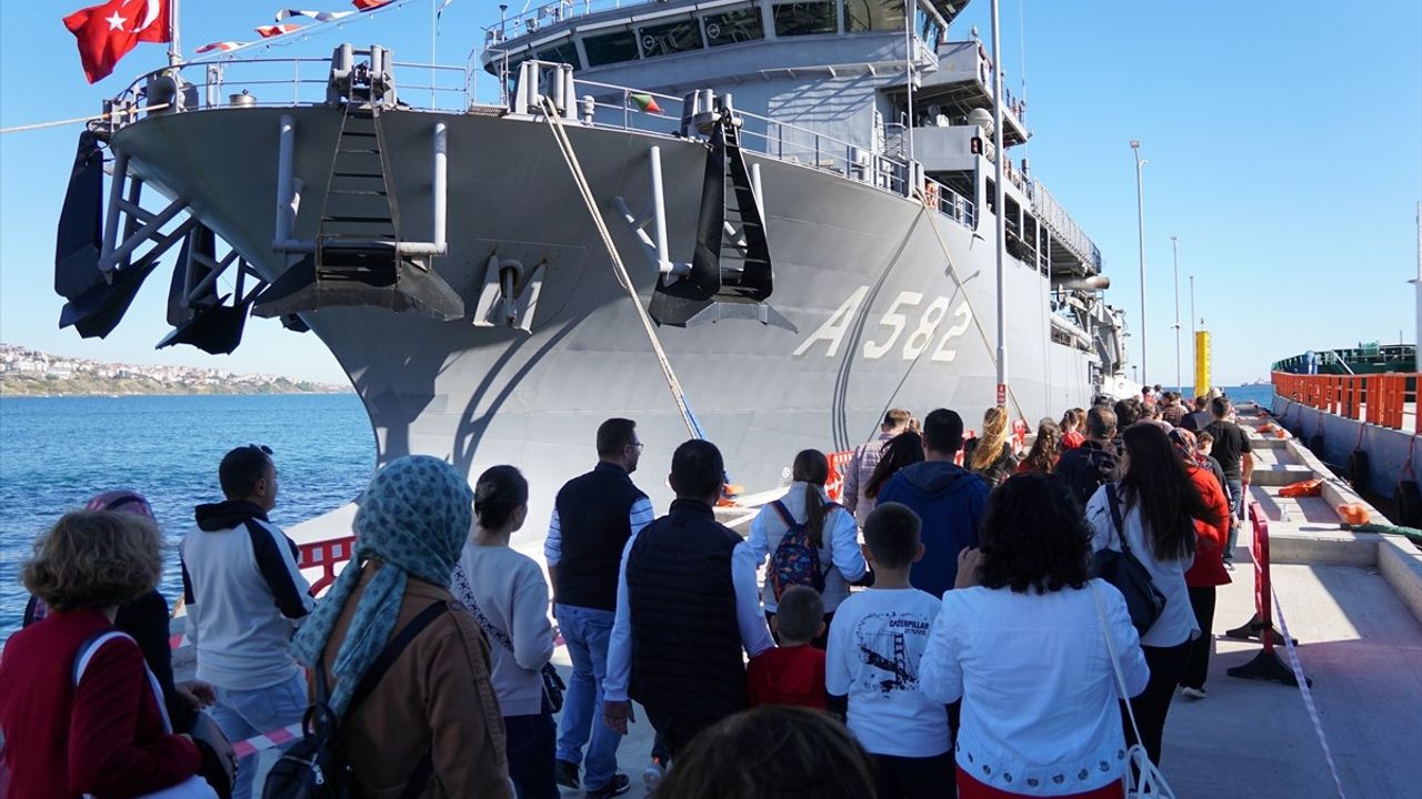 Ziyarete Açılan TCG Alemdar Gemisi Tekirdağ'da