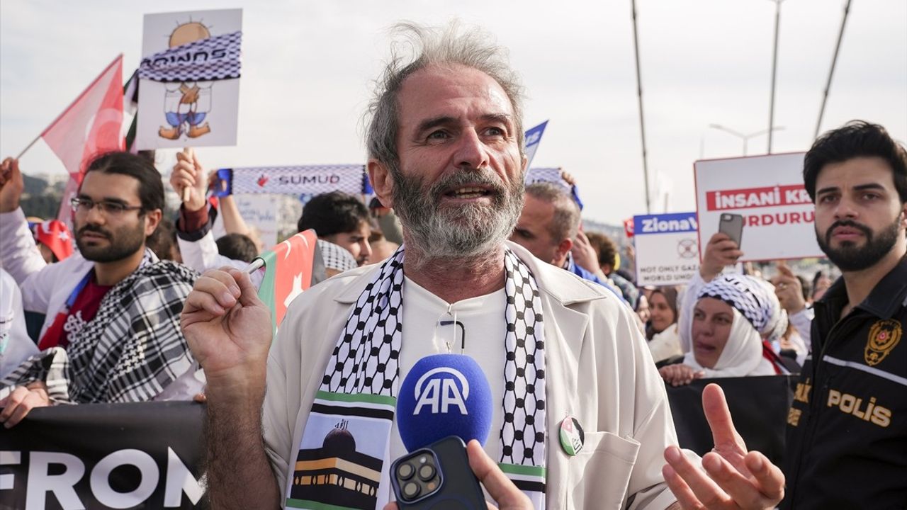 47. İstanbul Maratonu'nda Halk Koşusu Büyüledi