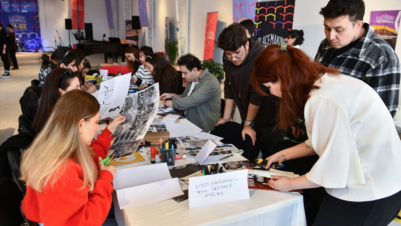 Ankara'daki Tarihi Hangarlar Kültür ve Sanat Merkezi Oldu