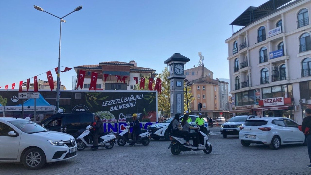 Balıkesir'de 4,9 Büyüklüğünde Deprem Oluştu