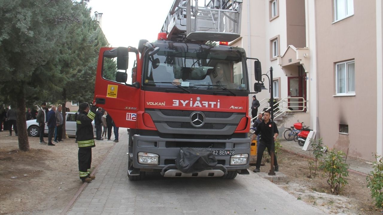 Beyşehir'de Yangın: Bir Kadın Yaralandı