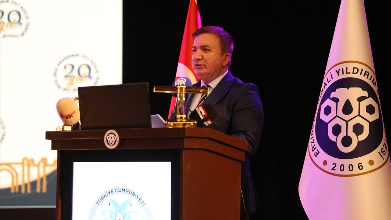 Erzincan'da Akademik Yıl Açılış Töreni Gerçekleşti