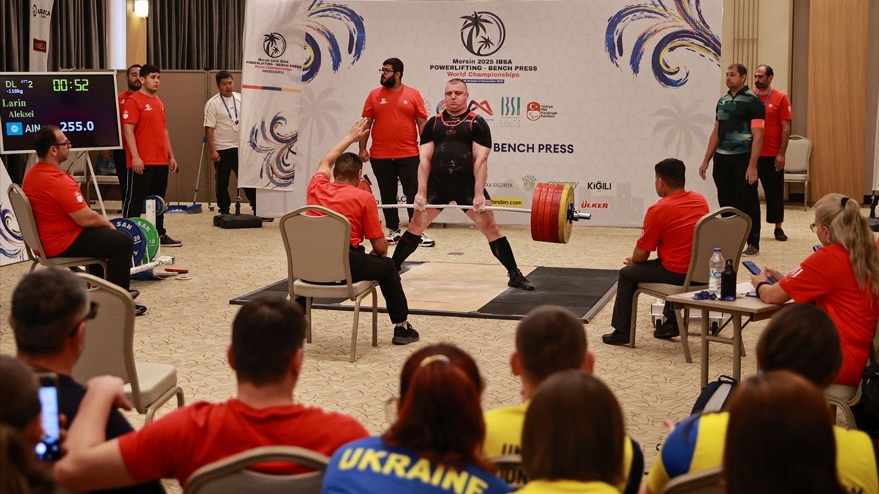 Görme Engelliler Dünya Halter Şampiyonası'nda Türkiye'nin Başarısı