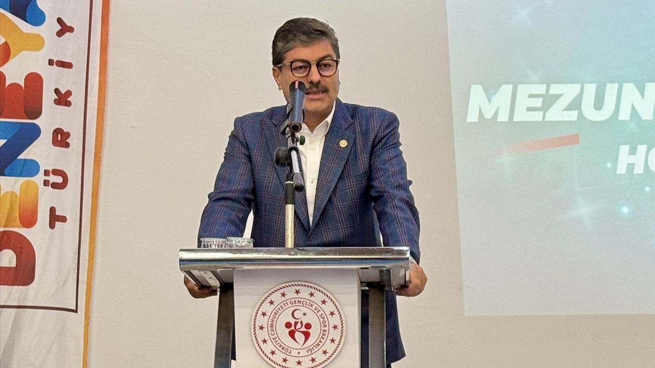 Kırşehir'de DENEYAP Teknoloji Atölyeleri Mezuniyet Töreni