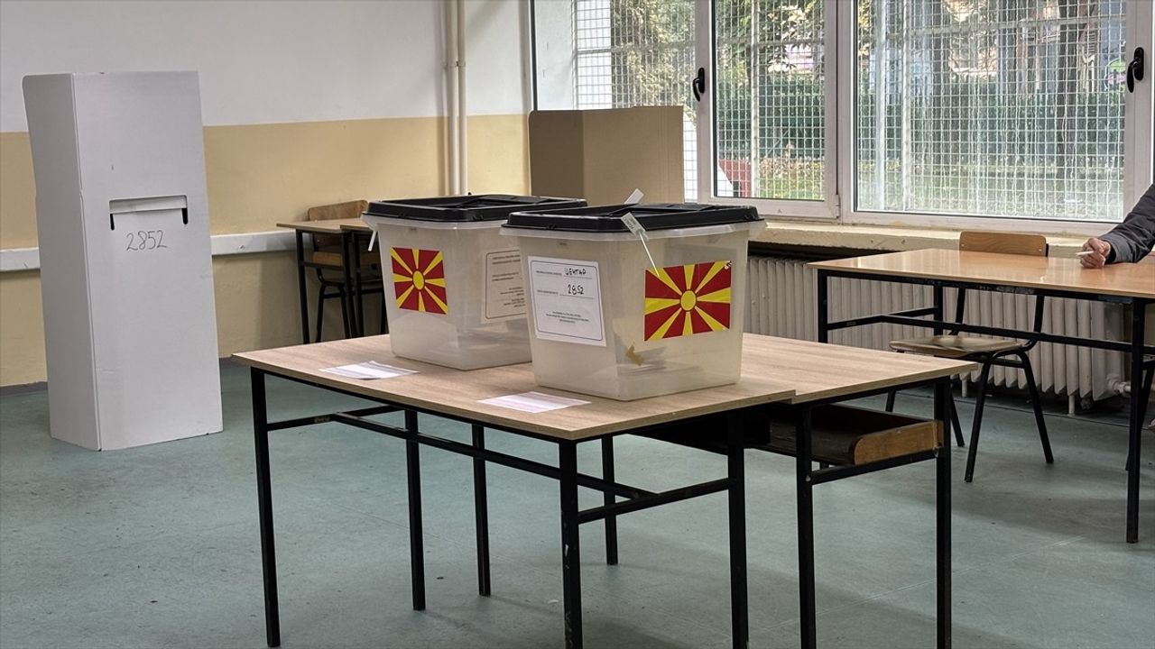 Kuzey Makedonya'da Yerel Seçimlerin İkinci Turu Başladı