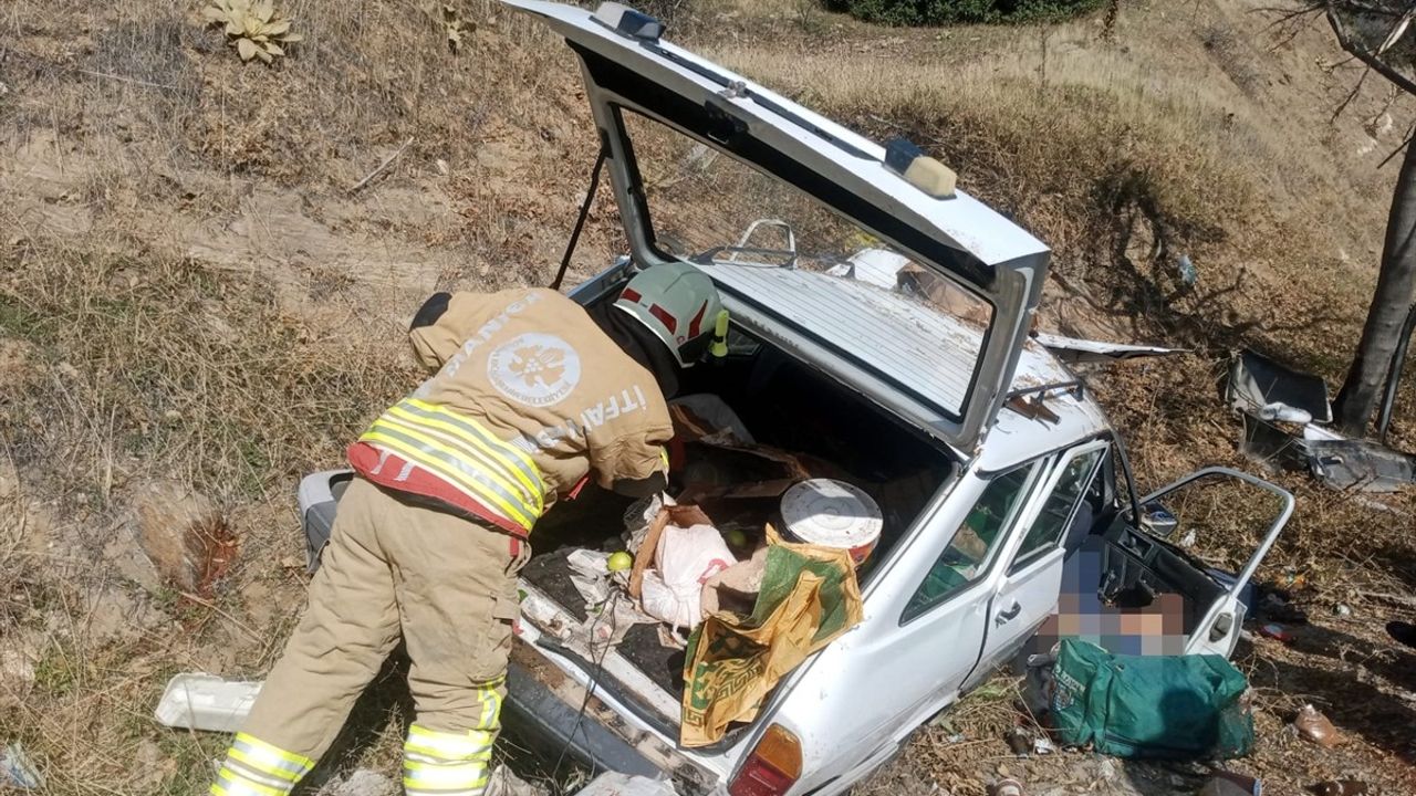 Manisa'da Trajik Kaza: Karı Koca Hayatını Kaybetti