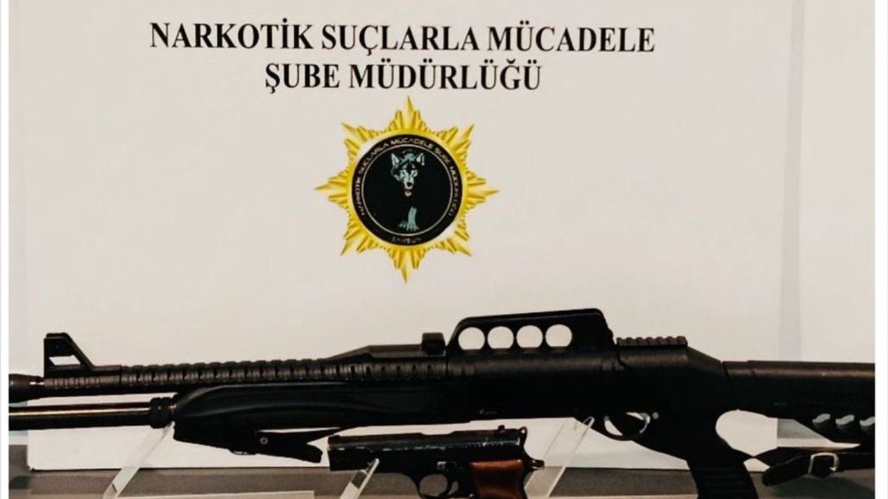 Samsun'da Narkotik Operasyonu: 9 Gözaltı ve Uyuşturucu Ele Geçirildi