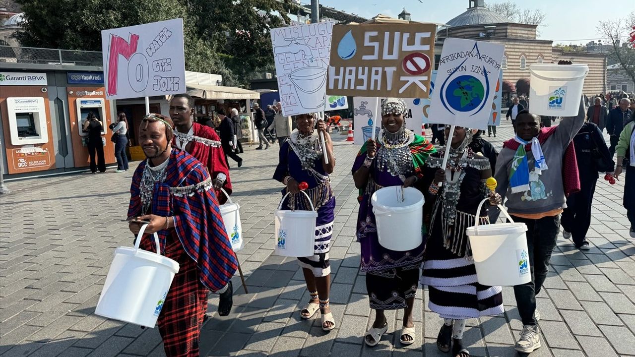 Tanzanyalı Masailer Su Farkındalığı Etkinliğinde Dans Etti