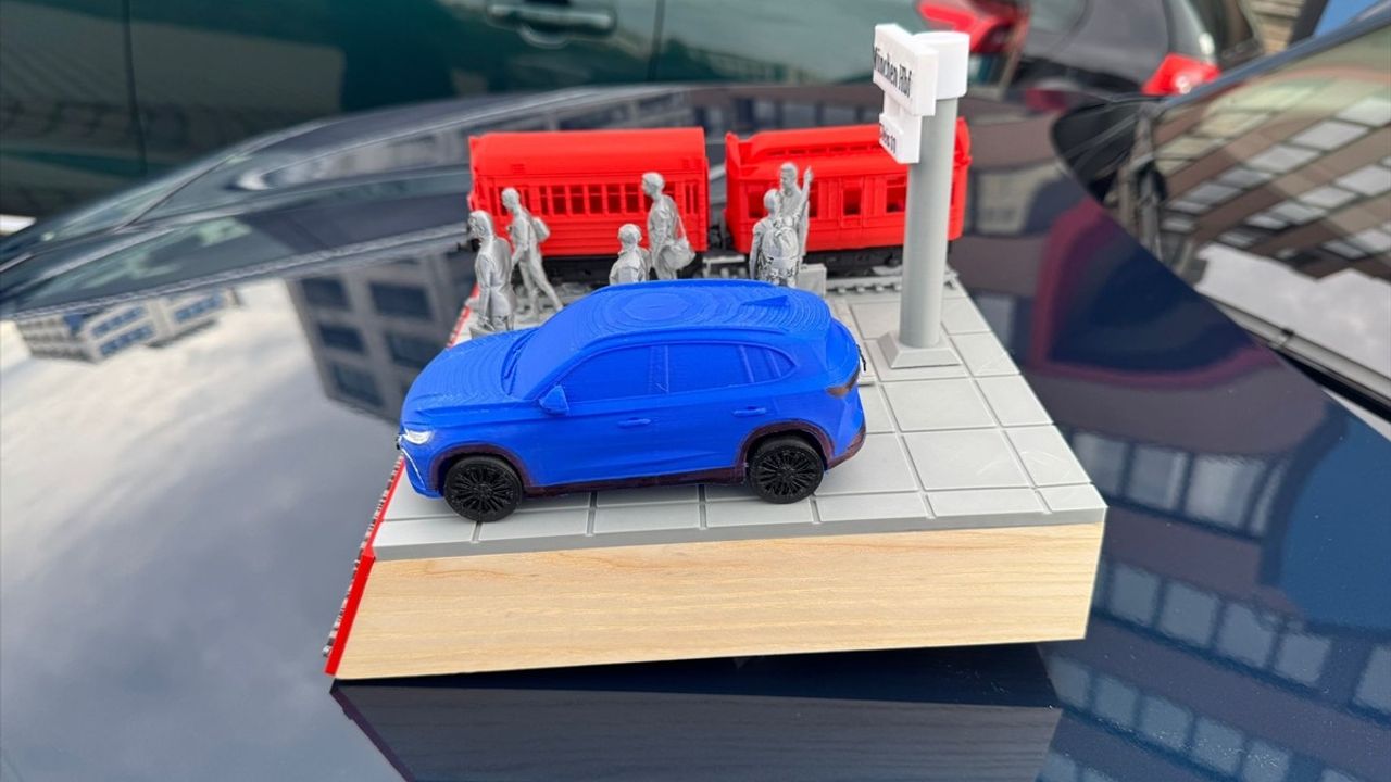 TOGG'un Almanya'daki İlk Teslimatı: 1961 Göçünün Anıları