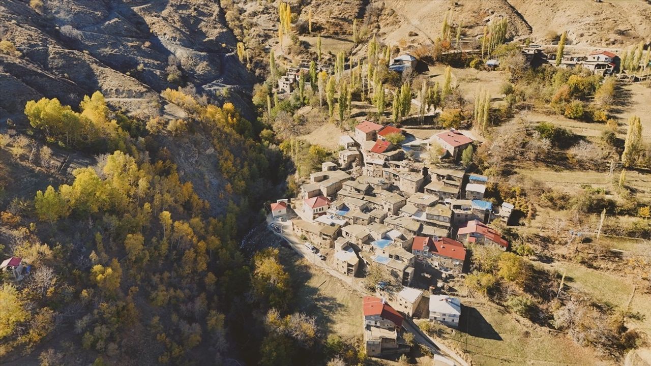 Uzuntaş Köyü'nde Sonbahar Manzaraları