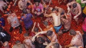 La Tomatina: İspanya'nın Domates Savaşı Festivali