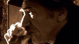 Usta Oyuncu Mustafa Uzunyılmaz Kalp Krizi Geçirdi