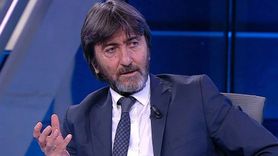 Rıdvan Dilmen'den Eleştiri: Acaba Maçın Bitmesini mi Bekleseydiniz?