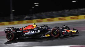 Max Verstappen Katar Grand Prix'sinde Şampiyonluğa Yaklaşıyor