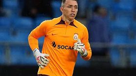 Muslera Galatasaray'da Kalmak İstiyor
