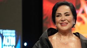 Türkan Şoray, Filiz Akın ve Şahan Gökbakar Cumhuriyet Bayramı için Bayrak Astı