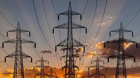 Türkiye'nin Elektrik Üretiminde Doğal Gaz ve Kömür Öne Çıkıyor