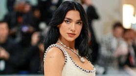 Dua Lipa Sosyal Medyayı Salladı