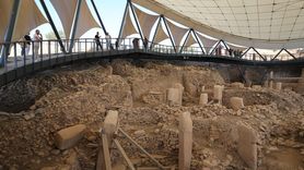 Göbeklitepe ve Karahantepe'nin Yeni Bulguları Tarihe Işık Tutuyor