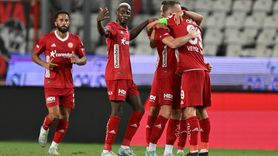 Antalyaspor, Adana Demirspor'u 2-1 Mağlup Etti