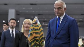 Bakan Ersoy, Ankara Kültür Yolu Festivali'nde Sanat Etkinliklerini Ziyaret Etti