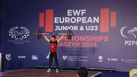 Aysel Özkan Avrupa Halter Şampiyonası'nda Bronz Madalya Kazandı