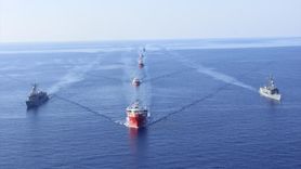 Oruç Reis, Süveyş Kanalı'nı Geçerek Somali'ye Açık Denizlerde Göreve Başlıyor