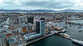 Norveç'in Bodo Kenti: Karanlık ve Rüzgarlı Bir Kış